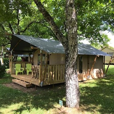 Camping Le Mondou Hotel Saint-Julien-de-Lampon Exterior foto
